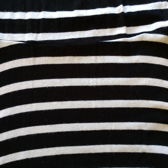 Old Navy stretchy midi dress - Picture 4 of 4